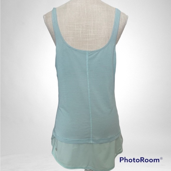 Lululemon Run Mod Moves Singlet Aquamarine Power Purple  Lt Blue Tank Top sz 6 - Picture 3 of 12